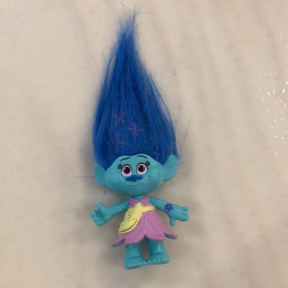 Troll doll set - 1 large and 4 small Dreamworks Hasbro - Picture 5 of 9